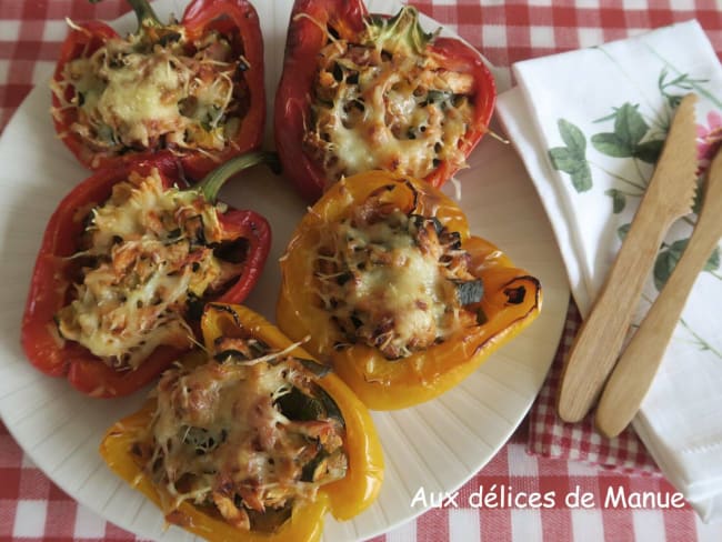 Poivrons farcis à la courgette et restes de poulet anti-gaspi