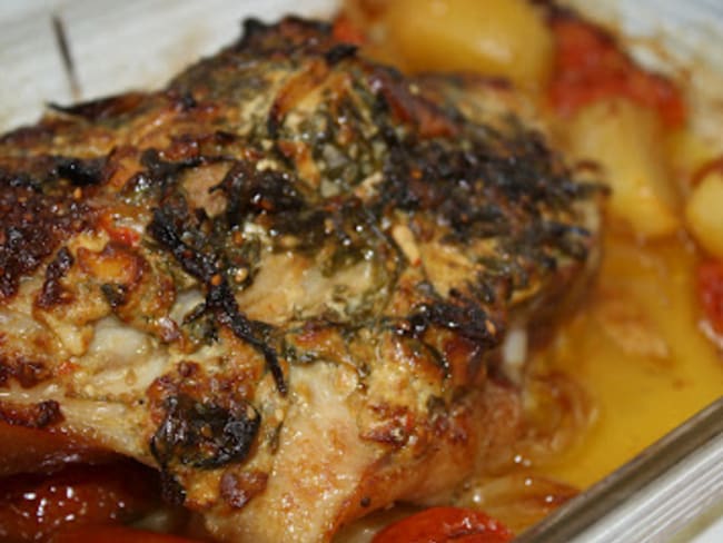 Recette Rouelle de porc rôtie à la moutarde et au persil