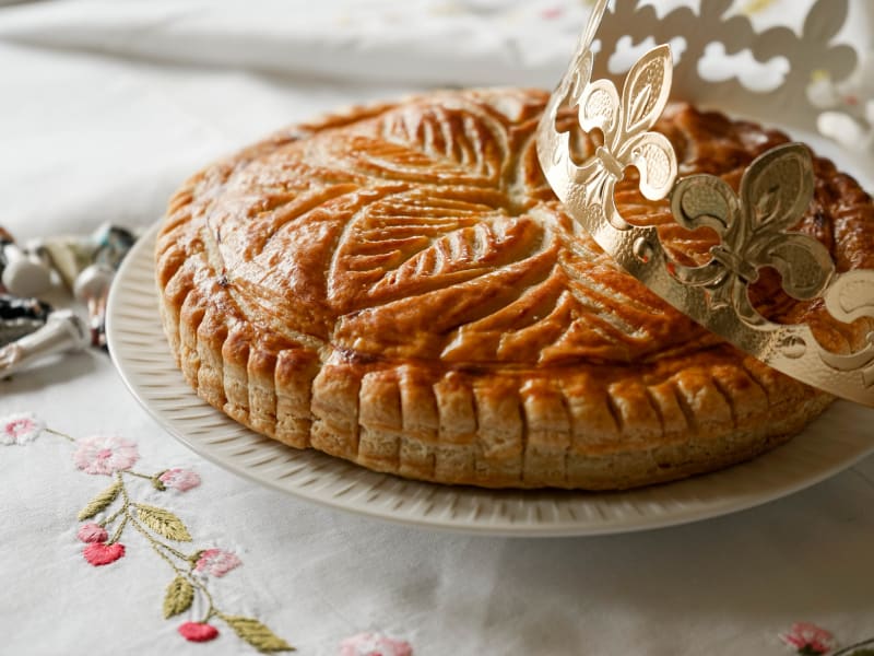 Ensemble autour d'une galette des rois