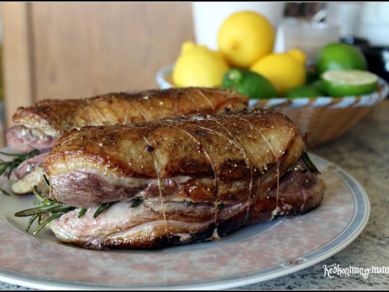 Roti De Magrets De Canard Au Romarin Et Navets Glaces Au Miel Et