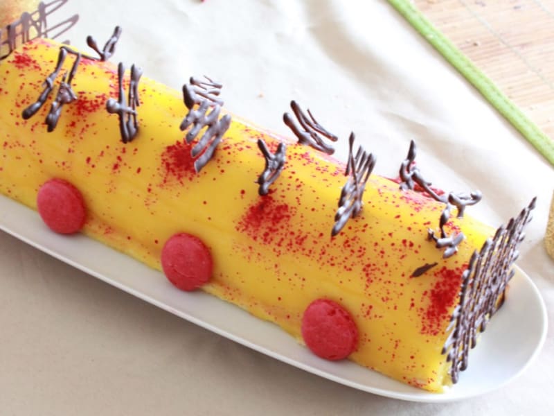 Buche De Noel Mangue Et Framboises Recette Par Caroestdanslacuisine