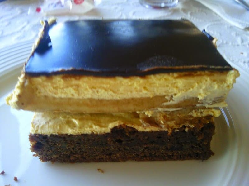 Gateau Fourre A La Creme Bananes Et Chocolat Recette Par Cuisine Et Nutrition Enfant