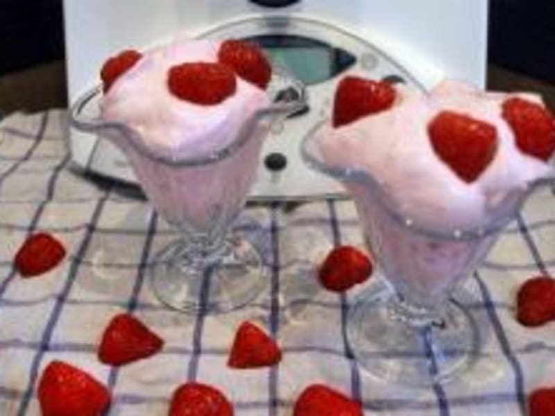 Mousse A La Fraise Au Thermomix Facile Et Rapide Recette Par