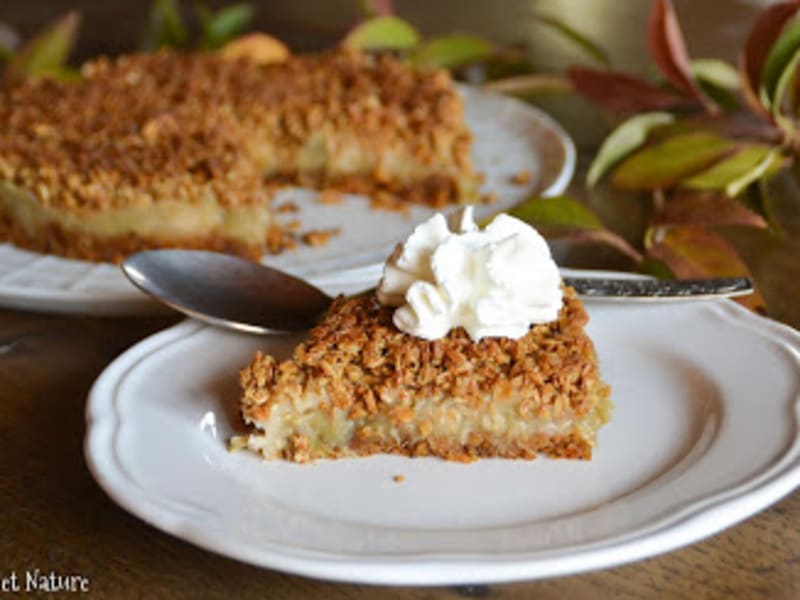 Tarte Crumble A La Compote Rhubarbe Banane Maison Et Au Pain D Epices Recette Par Popote Et Nature