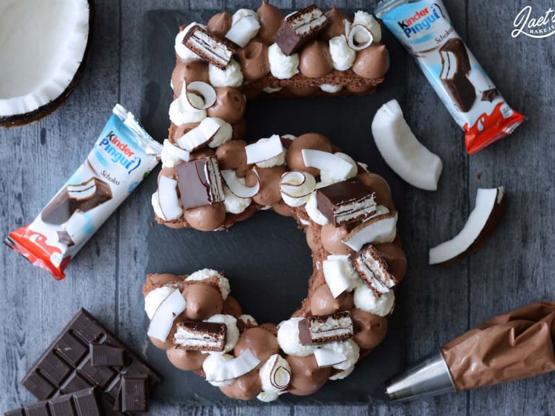 Des Gateaux D Anniversaires Pour Faire Rever Les Enfants Nouvelle Rentree Nouvelle Classe Nouveaux Copains Va Falloir Assurer Pour Les Anniversaires