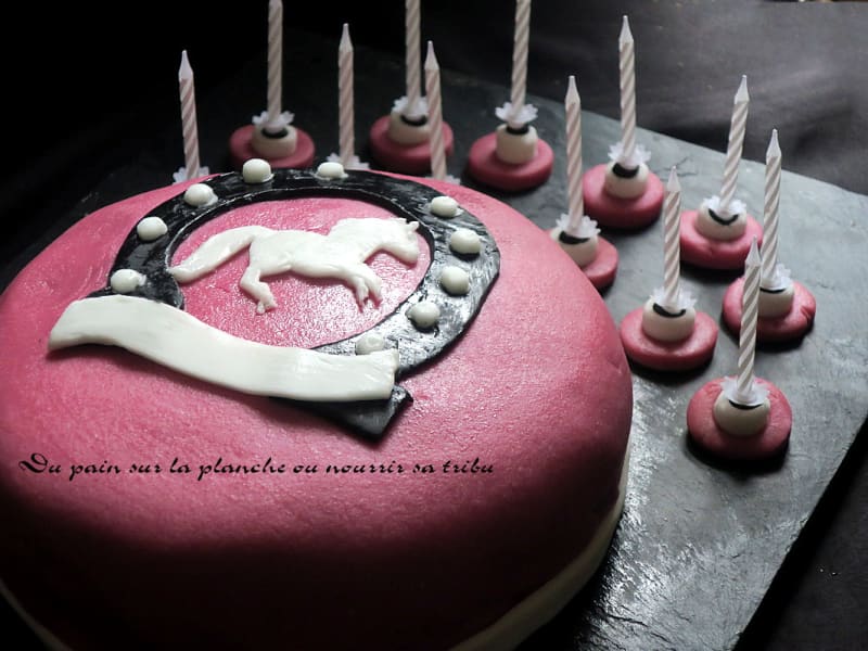 Recette gâteau d'anniversaire pour cheval - Le Paturon