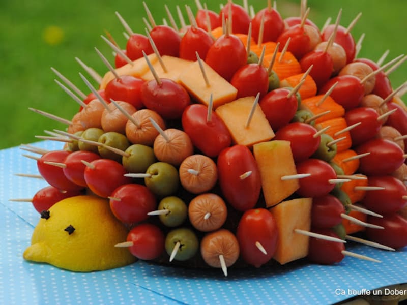 Le Herisson Aperitif Pour Un Buffet De Fetes Recette Par Ca Bouffe Un Doberman