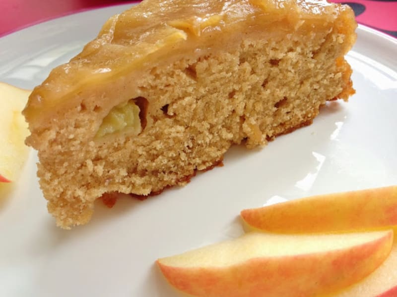 Le Gateau Renverse Aux Pommes Et Sirop D Erable Recette Par Sweet Kwisine