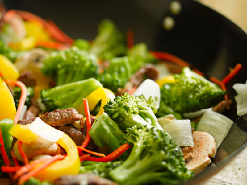 Wok de légumes aux champignons noirs - La tendresse en cuisine