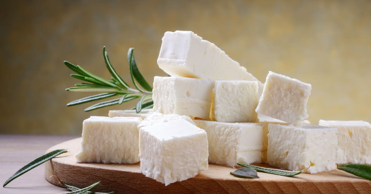 La feta - Comment est fabriqué ce fromage grec et quelles recettes ...