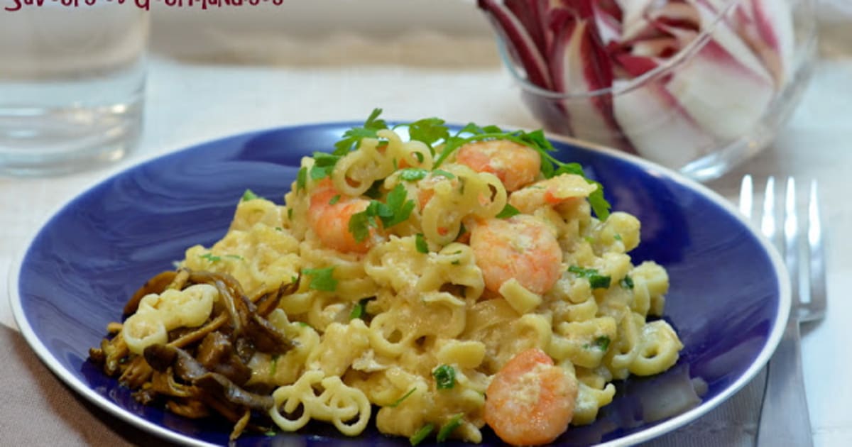 Pâtes aux crevettes, chanterelles et crème Sojade. Recette par Nadji
