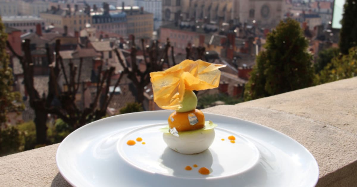 Meringue croustillante aux fruits exotiques Recette par sharing cuisine