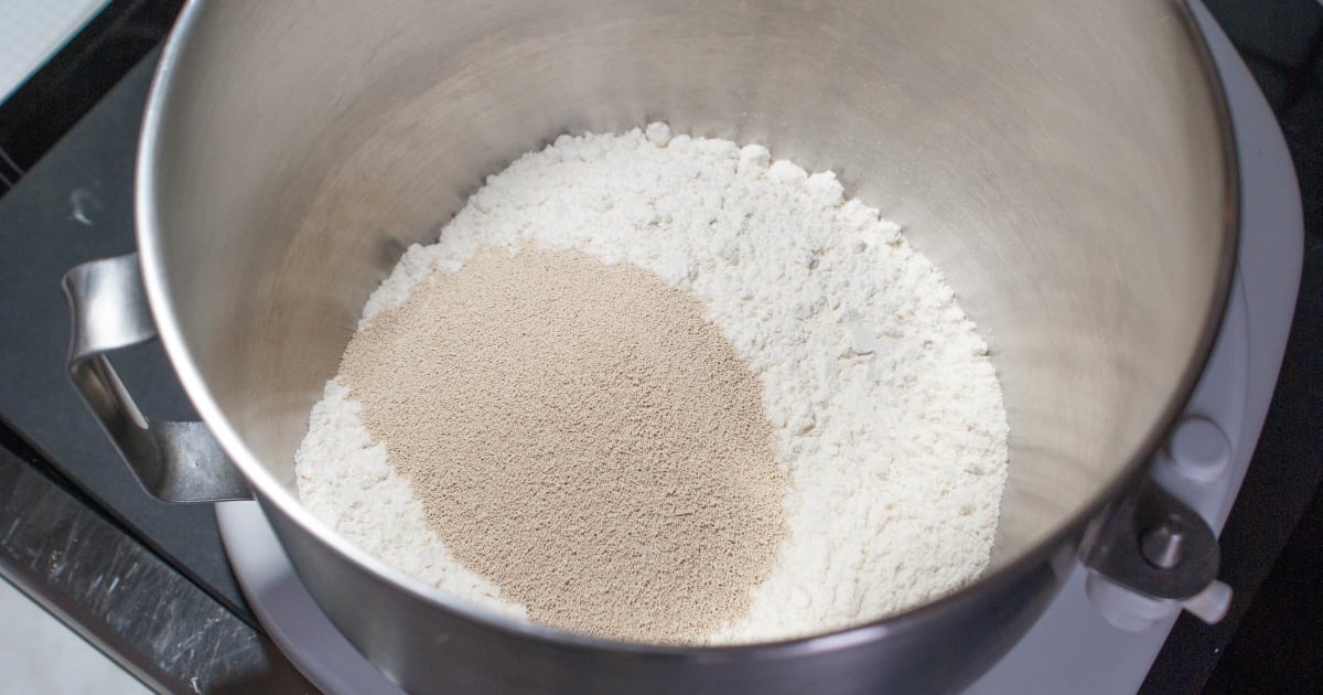 Réaction De La Levure En Présence De Sel Ou De Sucre - Expérience - Recette  Par Chef Simon