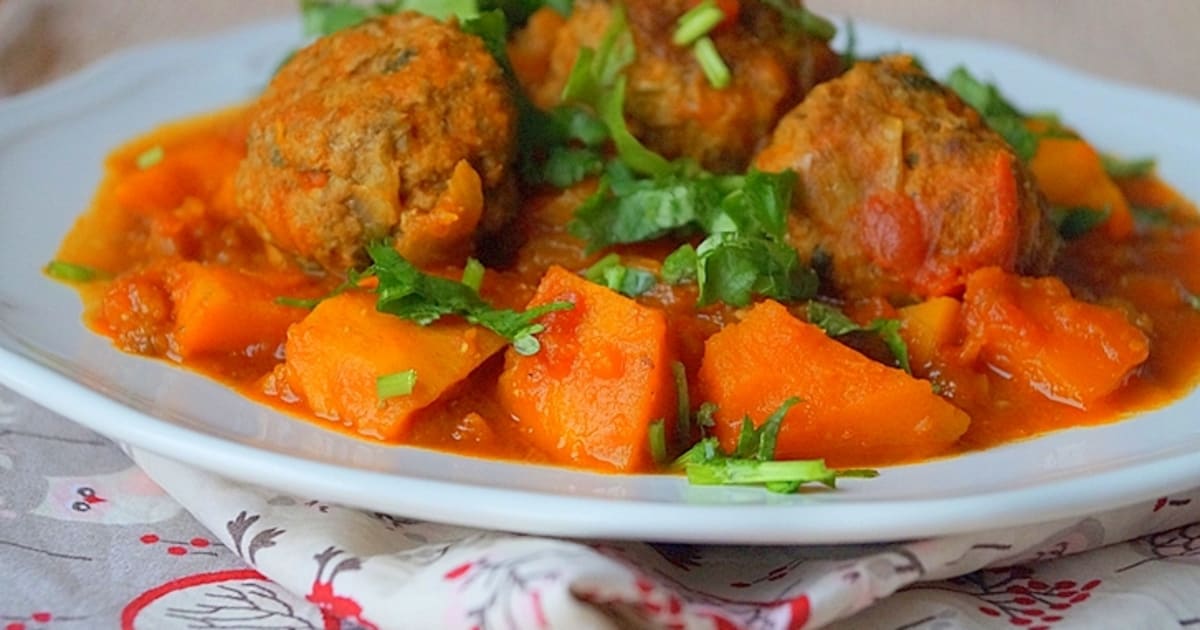 Tajine d’aubergine, potiron et boulettes de viande de boeuf hachée