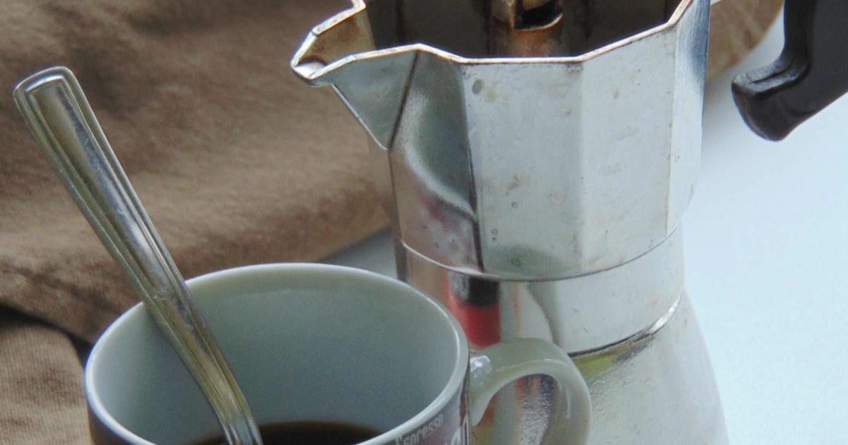 Comment faire du café avec une cafetière Moka comme en Italie