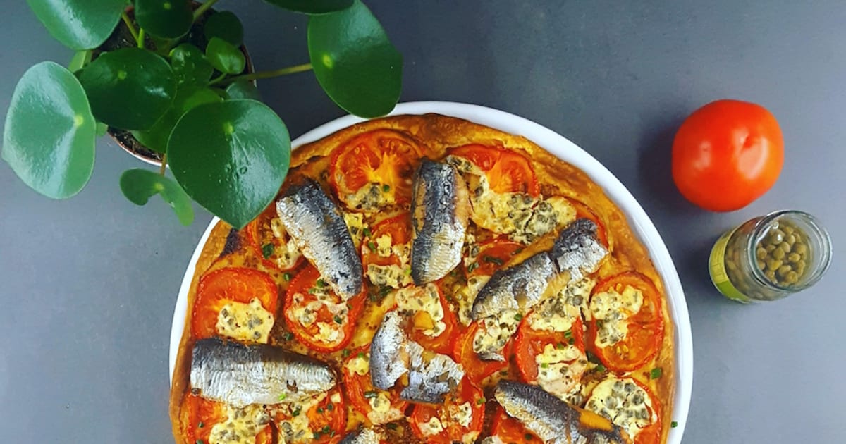 Tarte à la moutarde à l’ancienne, tomates et sardines simple et rapide ...