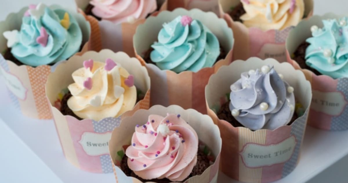 Cupcakes Aux Couleurs Des Princesses Disney Recette Par La Cuisine D Adeline Cupcakes Aux Couleurs Des Princesses Disney Recette Par La Cuisine D Adeline