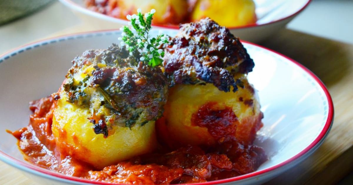 Recette Pomme de terre farcie campagnarde avec la chair saucisse