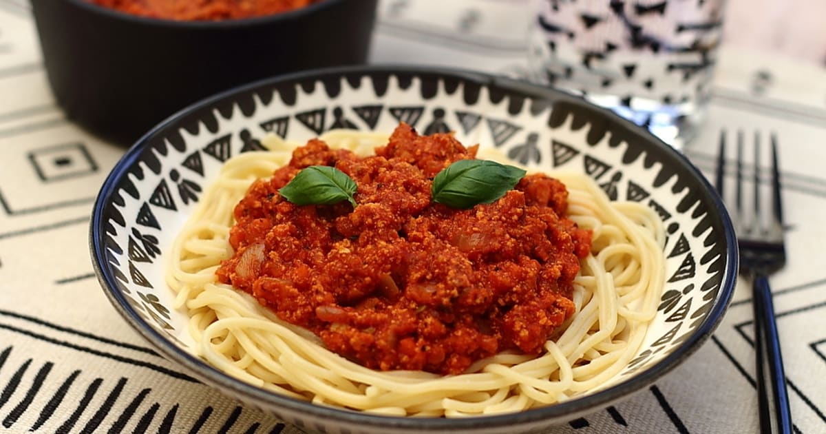 Bolognaise végan au tofu rosso Recette par Amandine Cooking
