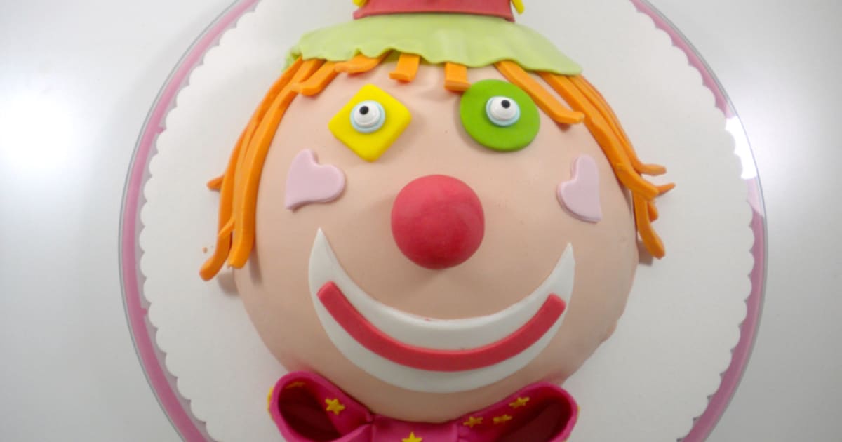 Un Gateau Clown Pour Marion Recette Par Mimm