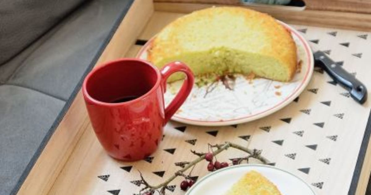 Le Gateau Vert De Lucile Recette Tupperware Recette Par Une Aiguille Dans L Potage