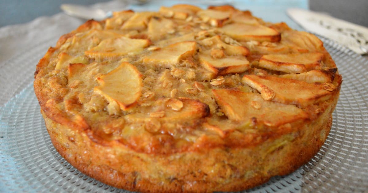 Gâteau léger aux pommes et aux flocons d’avoine Recette par Plaisir