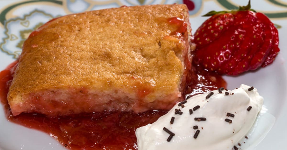 Le pouding fraisesrhubarbe de GrandMaman Louise Recette par Jackie