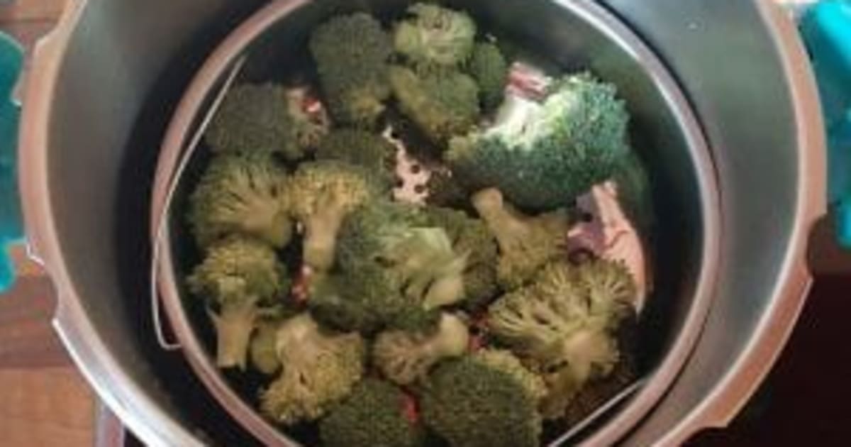 Recette Brocolis à la vapeur avec un autocuiseur