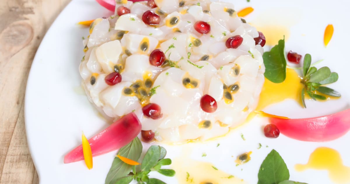 Tartare de Noix de SaintJacques de SaintBrieuc aux fruits de la