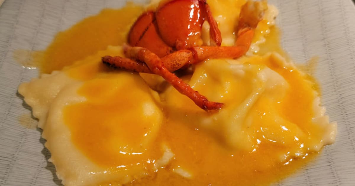 Ravioli au homard, beurre de homard un plat de fête raffiné Recette
