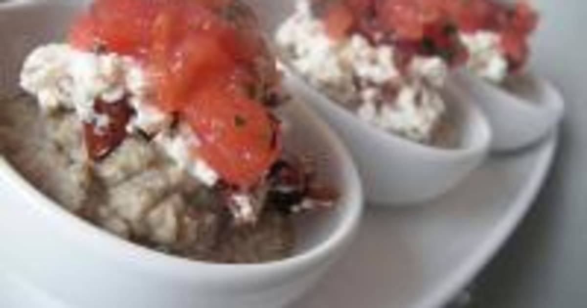 Verrine Caviar d'Aubergine, Chèvre et Tomates Confites Recette par
