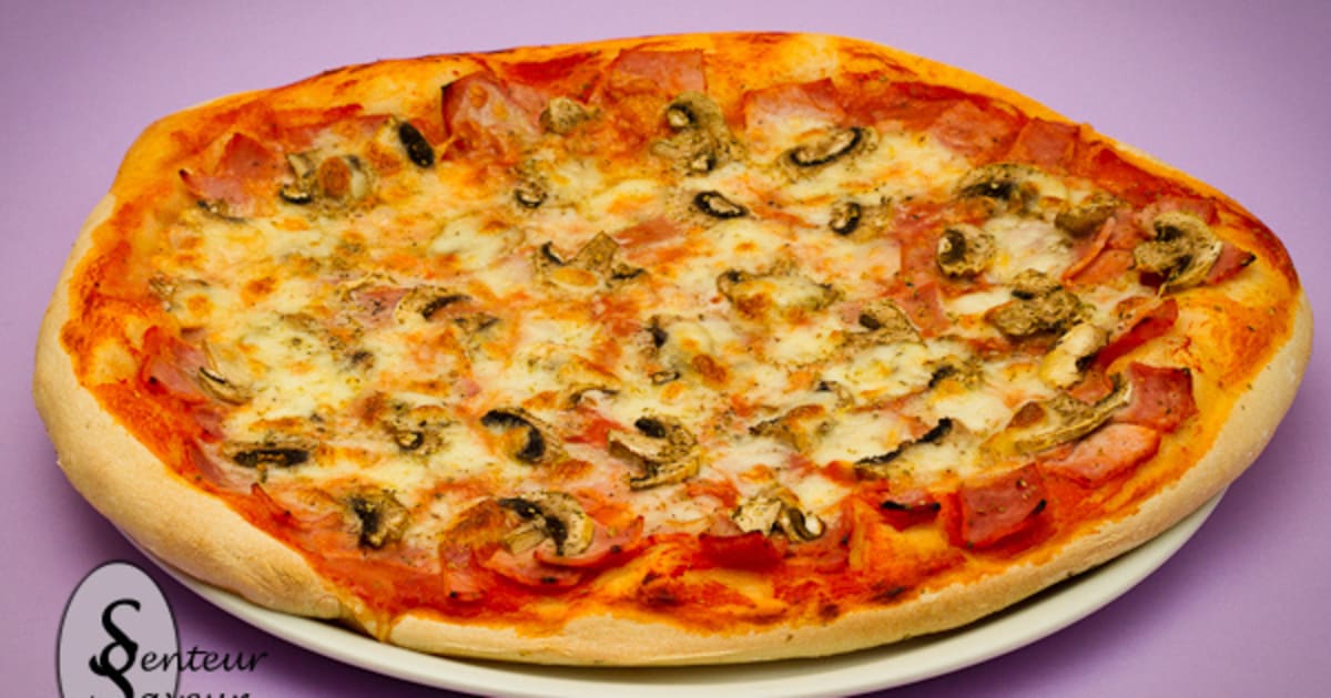 Pizza Reine Recette par Senteur et Saveur