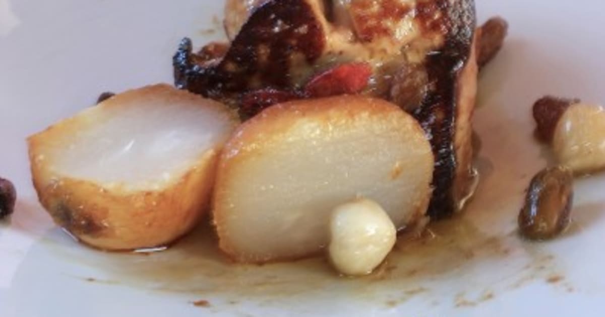 Foie gras poêlé aux navets confits et fruits secs Recette par épicétout