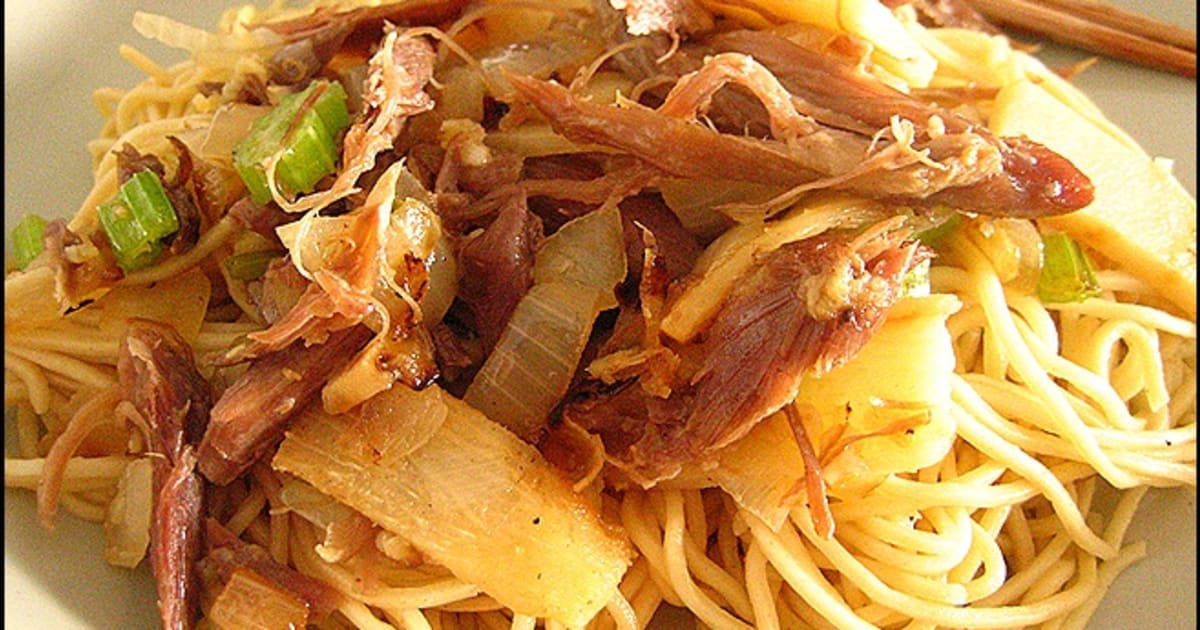 Recettes de pousses de bambou par Happy papilles Sauté de canard aux nouilles chinoises...