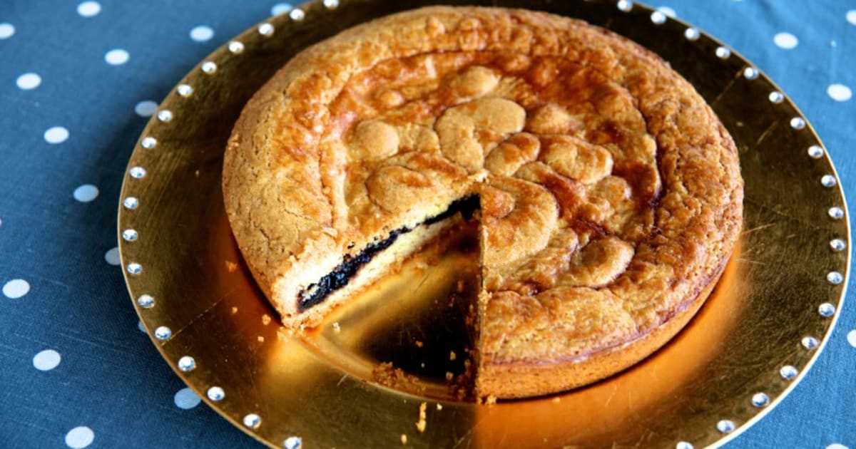 Gateau Basque A La Cerise Noire D Itxassou Recette Par Kitchen Story