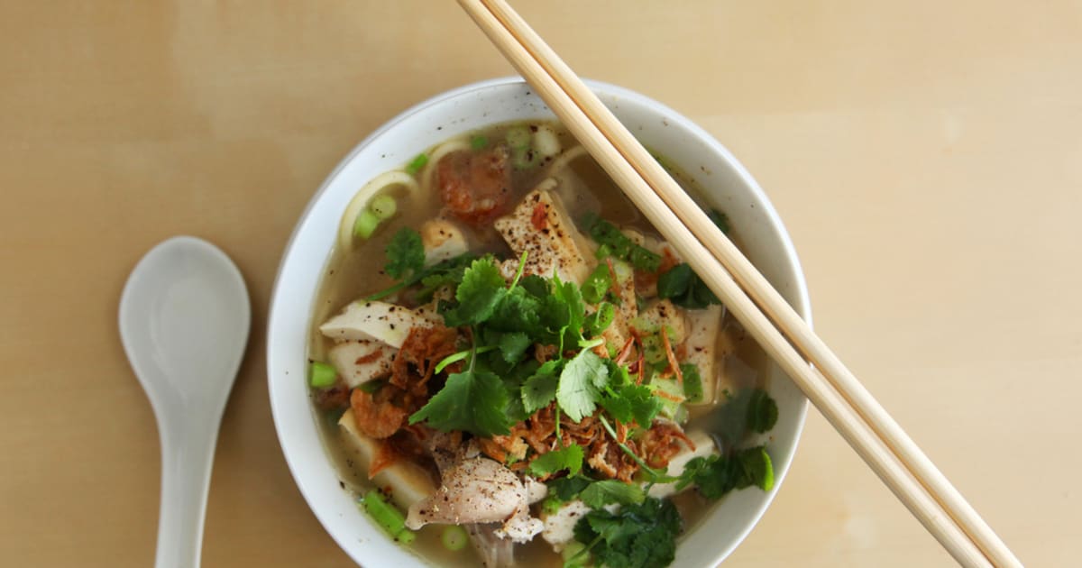 Pâtes sautées au porc, satay et lait de coco - La cuisine de Bernard