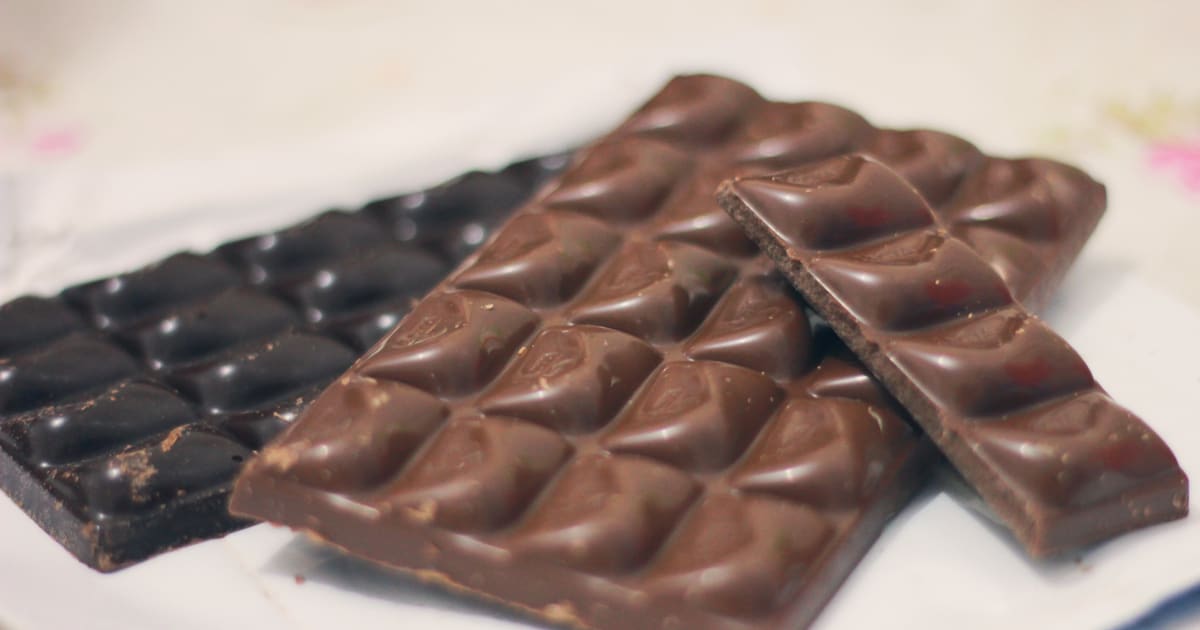 Copeaux de chocolat noir et blanc - Recette par Chef Simon