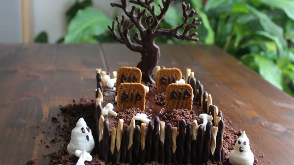 Gâteau cimetière d'Halloween