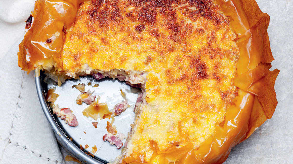 Quiche Lorraine en pâte filo entamée