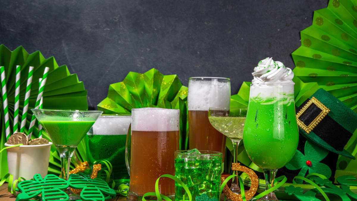Assortiment de cocktails pour la Saint-Patrick