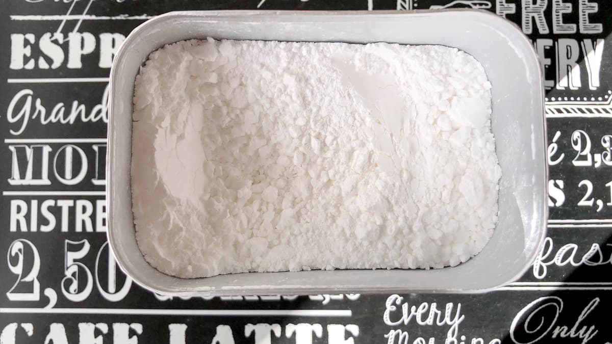 Boîte ouverte de sucre glace