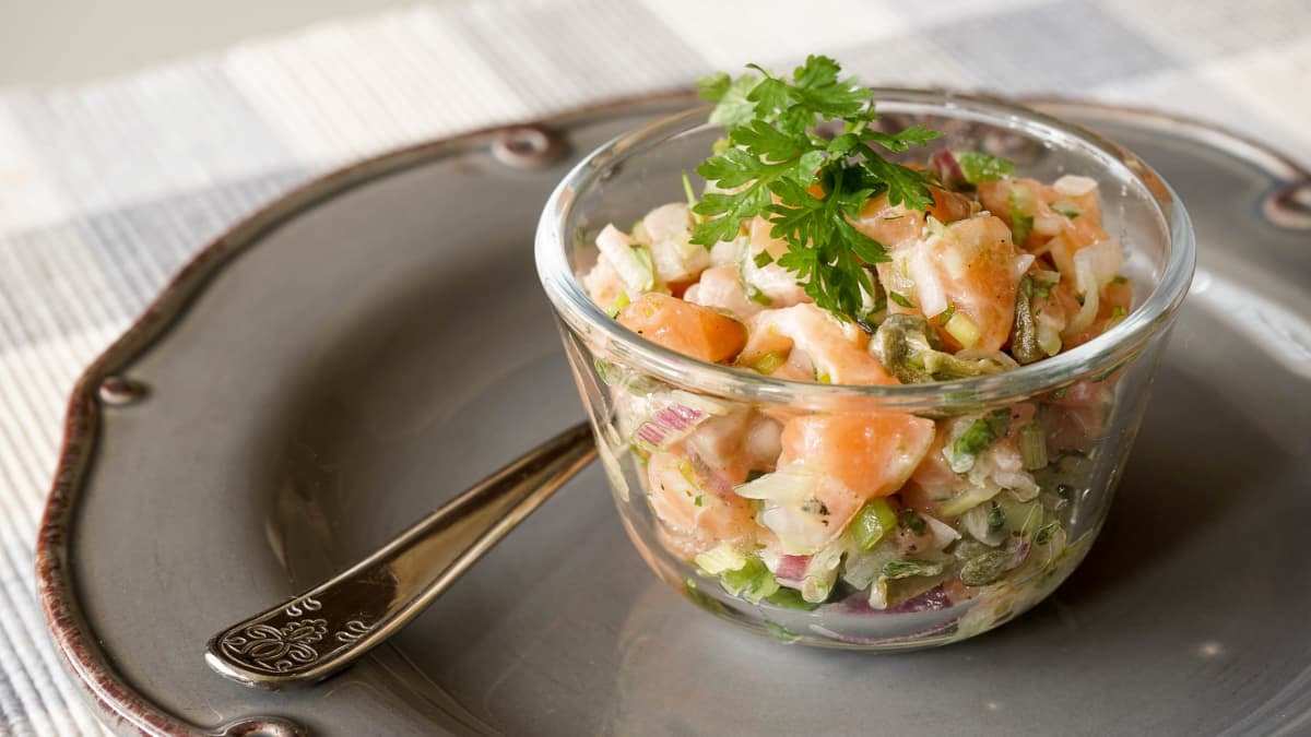 Tartare de saumon en verrine