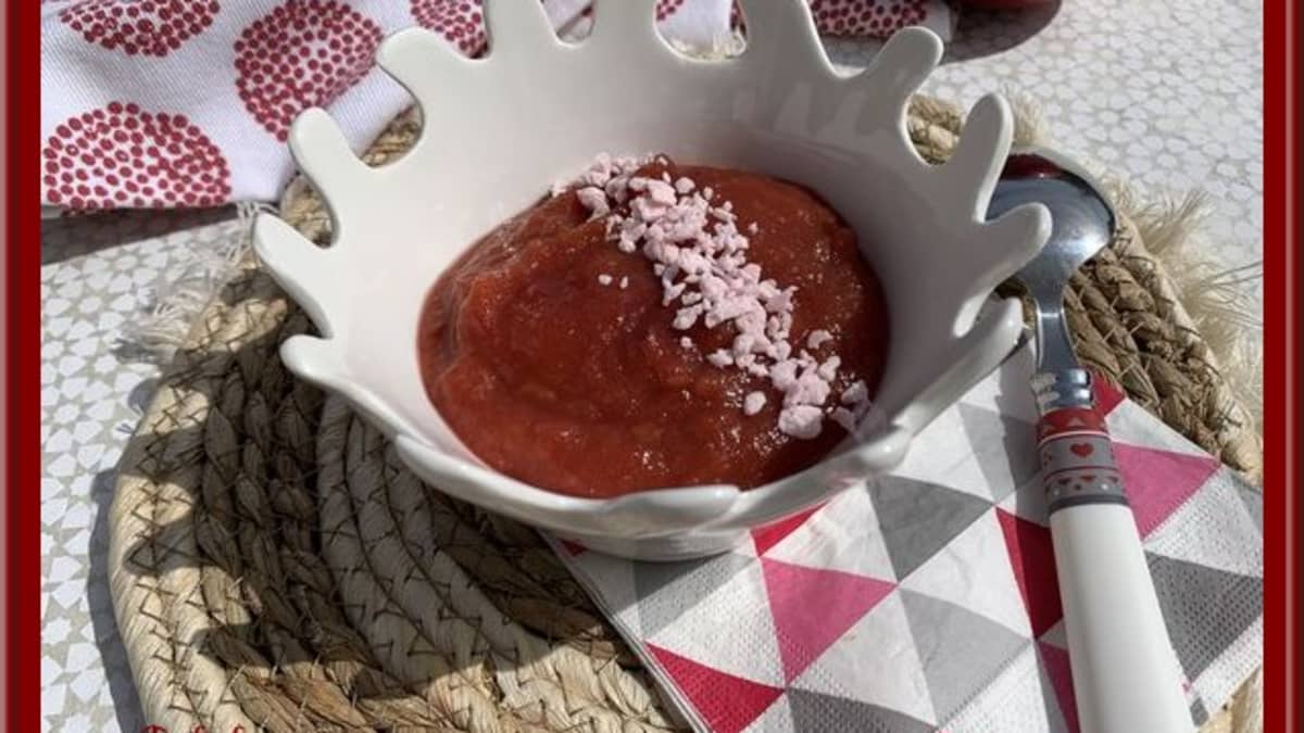 Compote de prunes rouges et pommes - Recette par Oh la gourmande
