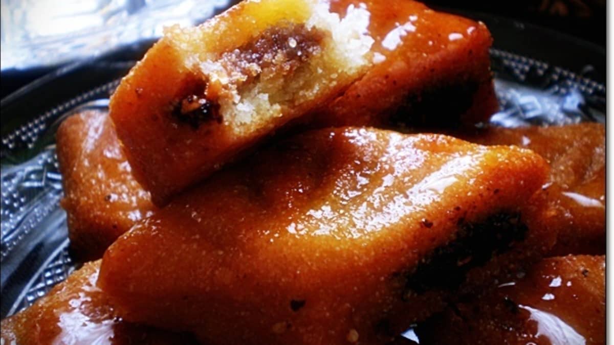 Makroud aux dattes et aux amandes (ou makrout) - Recette par ...