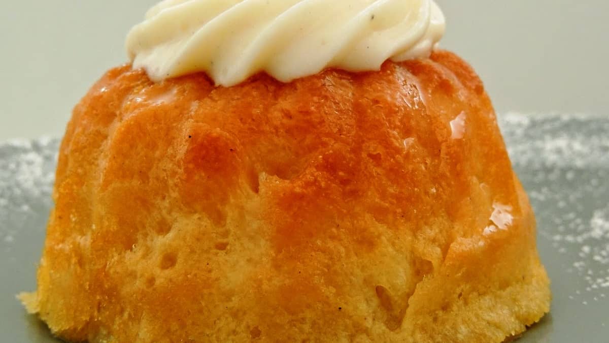 Babas au rhum et à l'orange - Recette par Comme Une Envie de Douceur