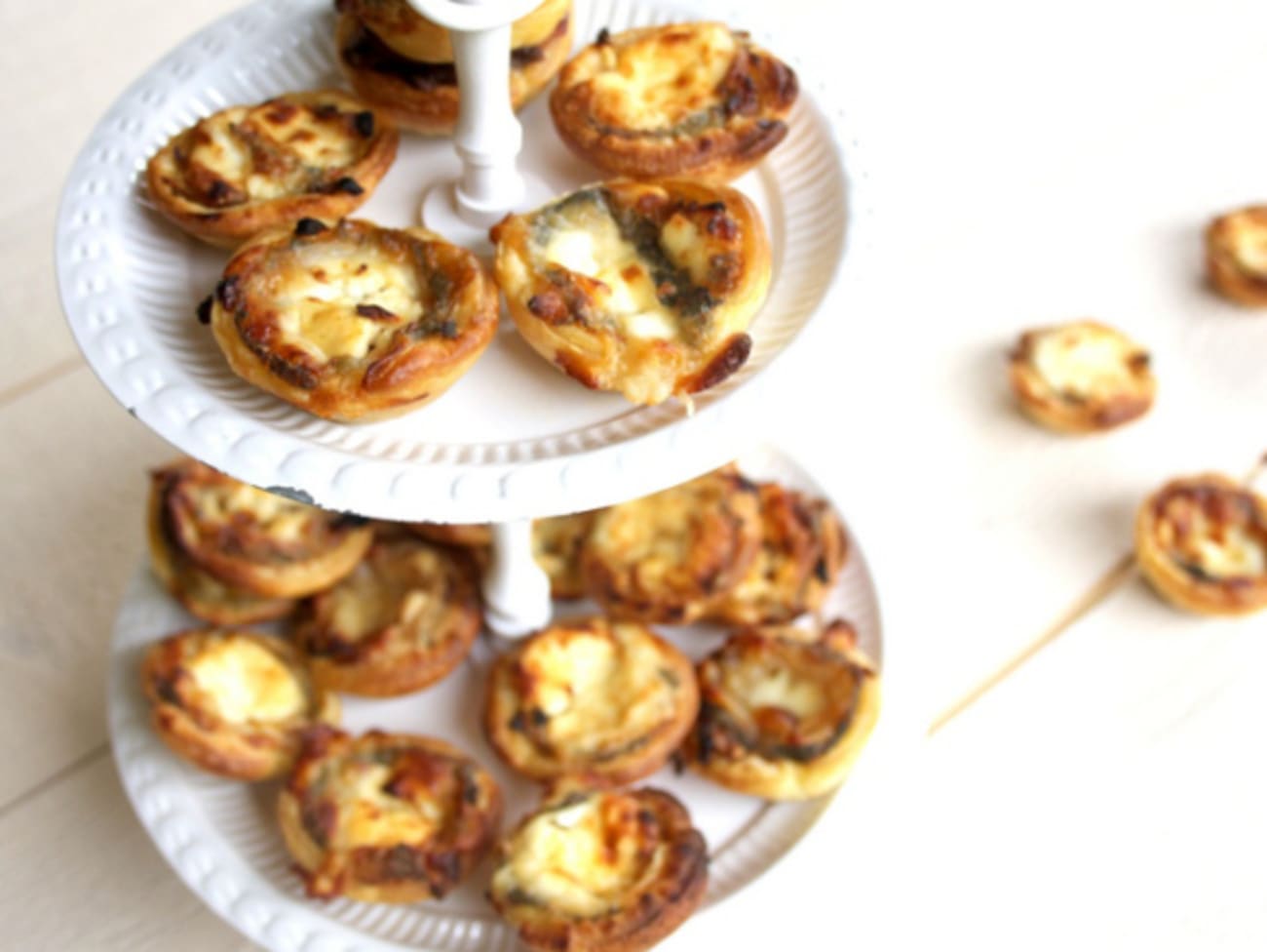 Mini Tartelettes Chèvre et Oignons caramélisés à la bière - Free