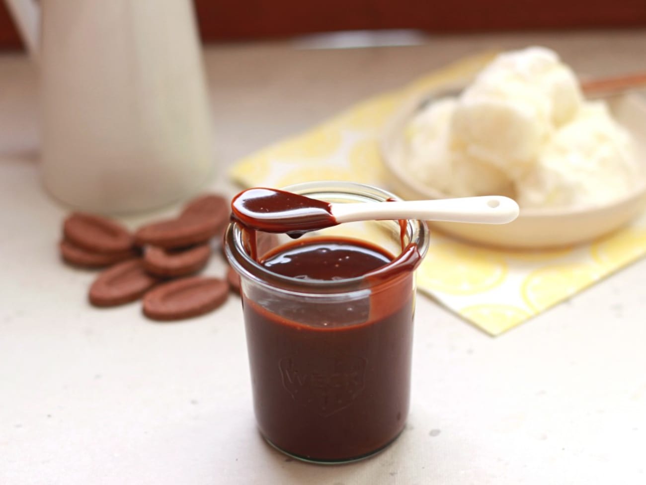 Sauce chocolat caramel de Christophe Michalak - Recette par The