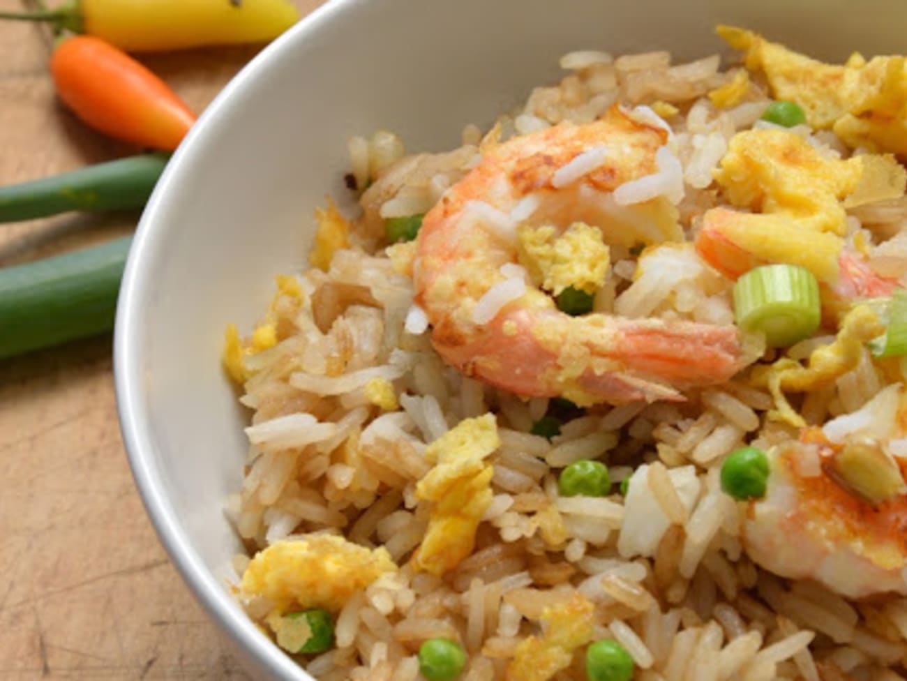 Riz sauté aux crevettes et poulet : Recette de Riz sauté aux