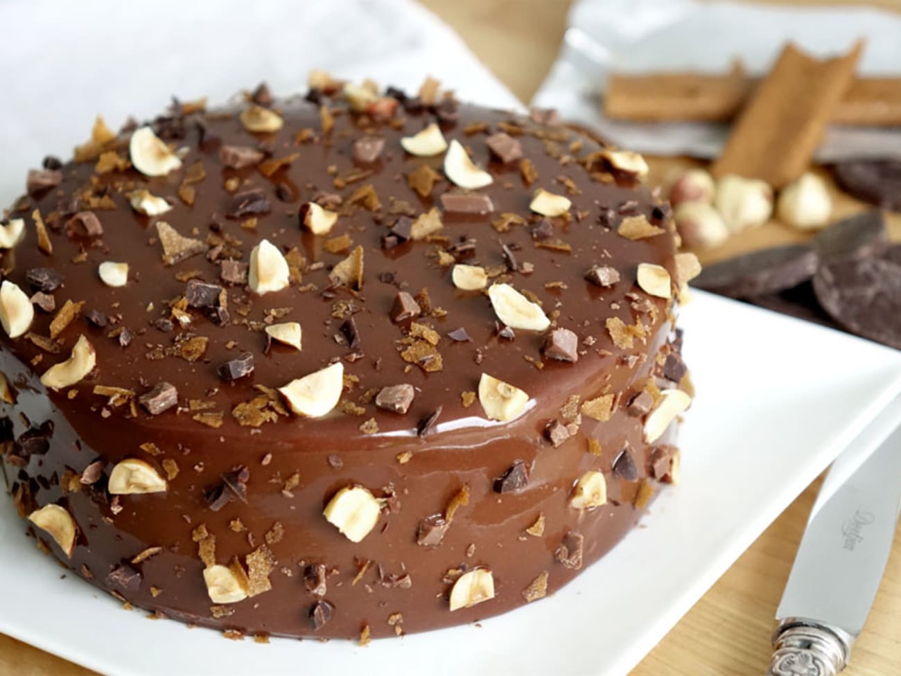 Tarte chocolat au lait et noisettes - Empreinte Sucrée