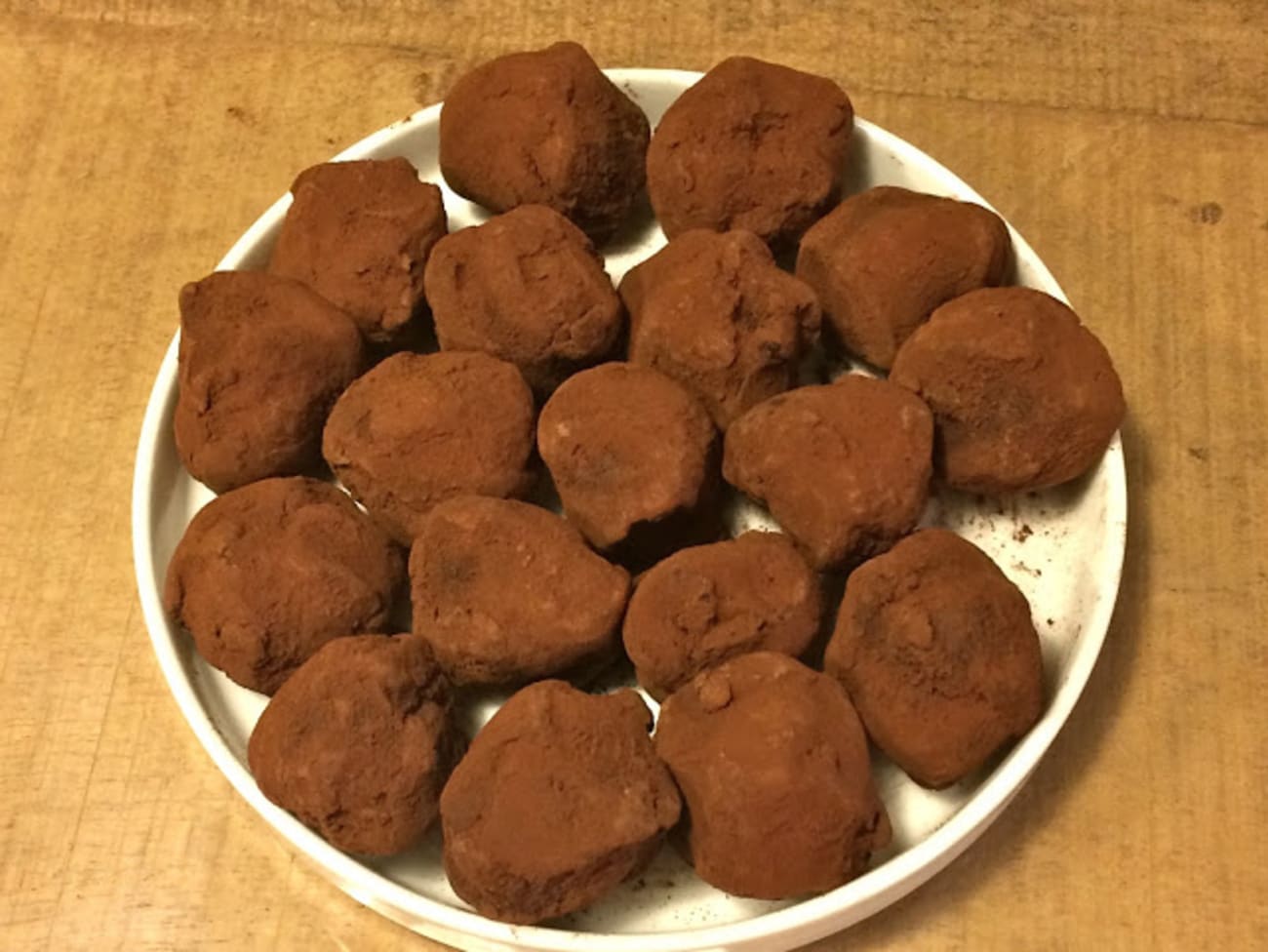 Truffes au chocolat noir : un délice pour les fêtes